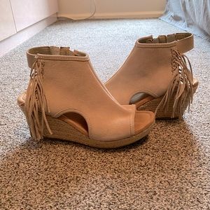 Minnetonka Blair Wedge